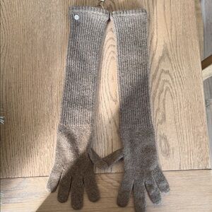 Hermes Taupe Cashmere Gloves